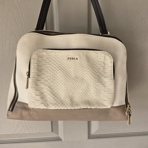 FURLA Genuine Python Embossed One Shoulder Bag Pony Style Authentic Luxury - Picture 5 of 15